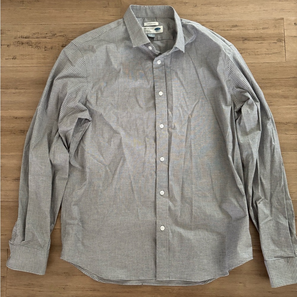 Old Navy Gray & White Checkered Dress Shirt